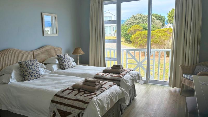 To Let 4 Bedroom Property for Rent in Pinnacle Point Golf Estate Western Cape